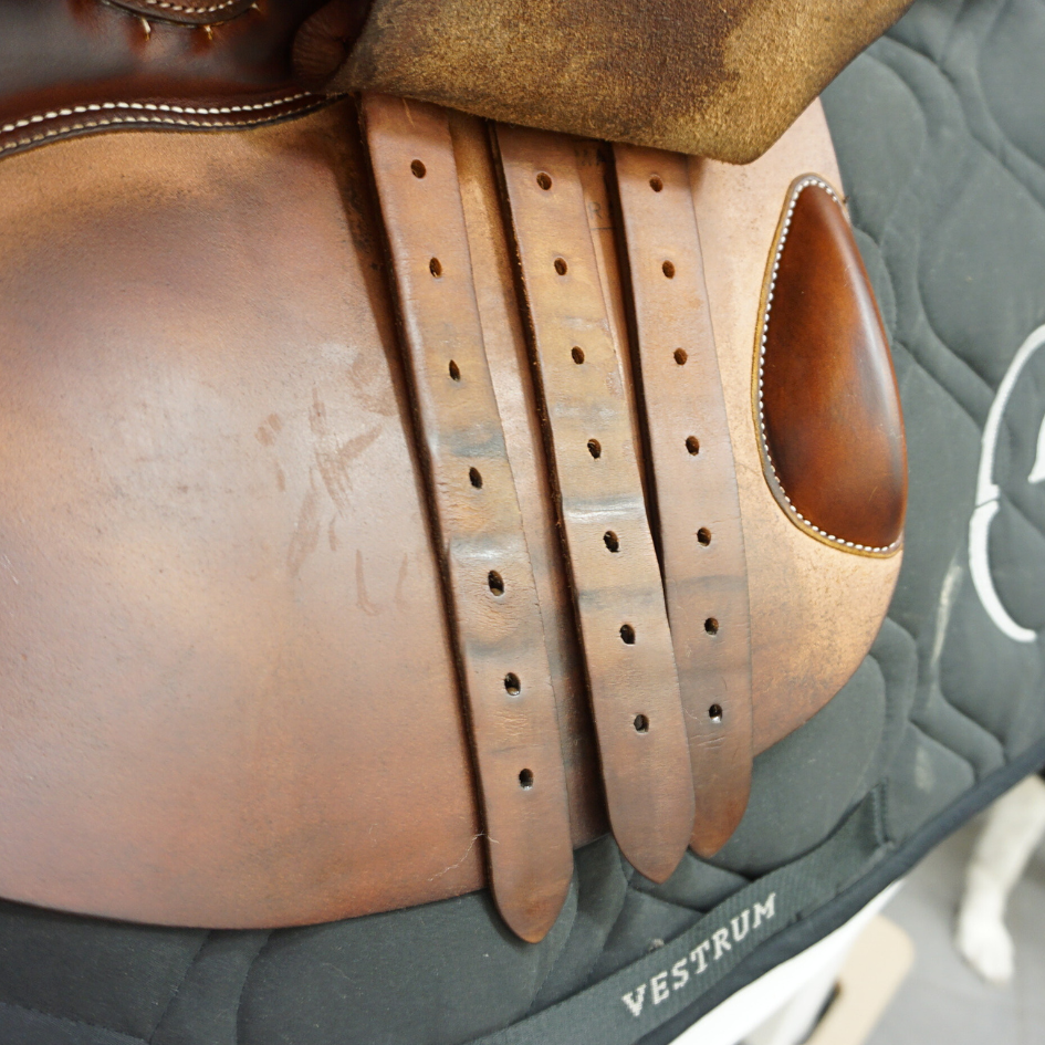 00 Saddle Model Seat