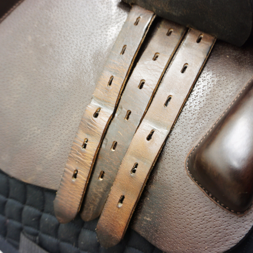 00 Saddle Model Seat