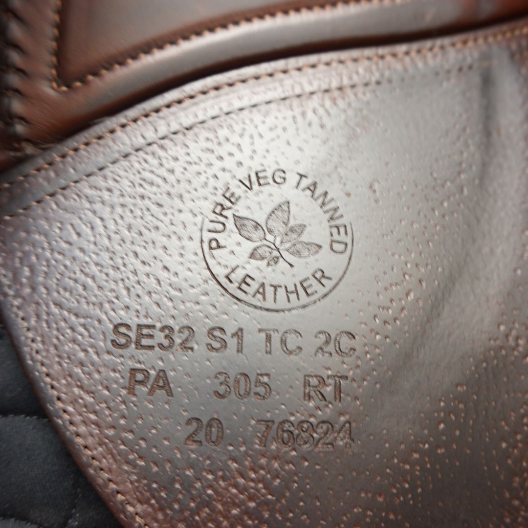 CWD Mademoiselle 17"